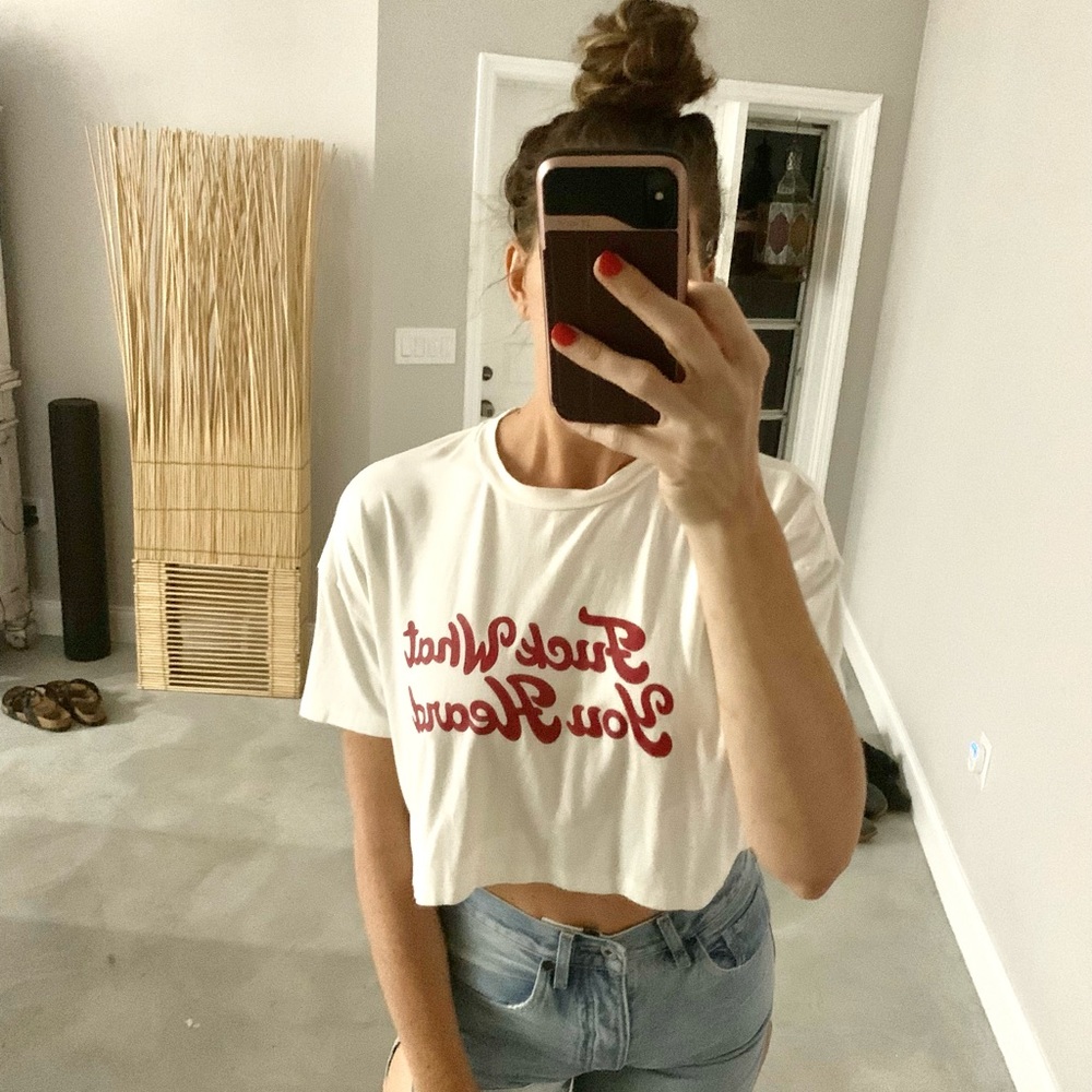 By the way cropped tee…. Super sassy.